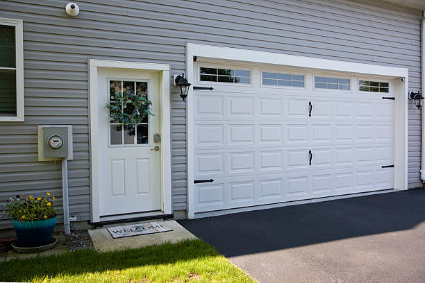 24/7 Emergency Garage Door experts in Enfield, NC